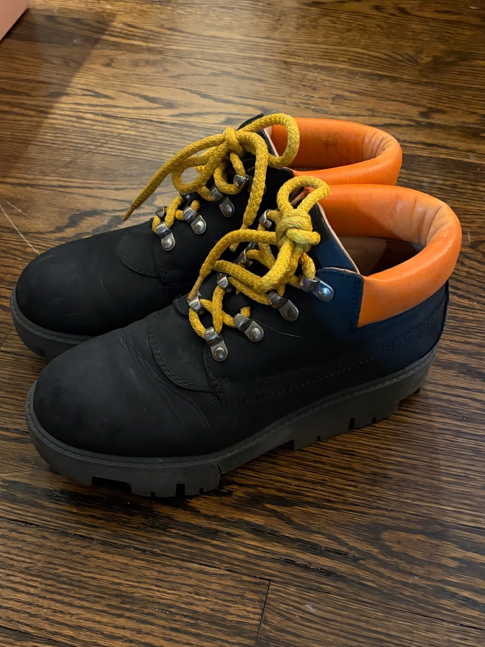 Acne Studios Tinne Contrast Hiking Boots Black/Orange EU 36